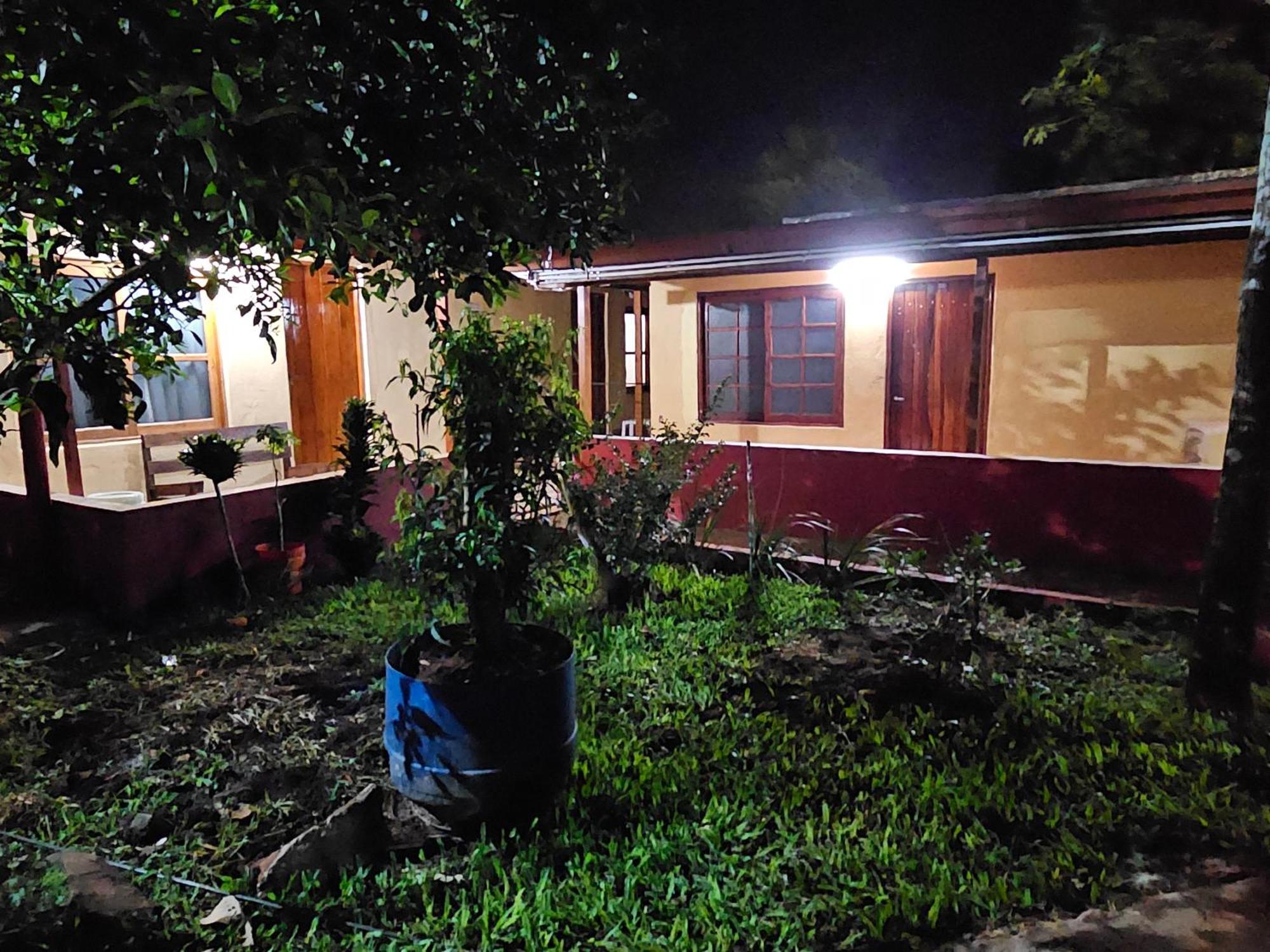 Hotel Peixes Apart Puerto Iguazú Exterior foto